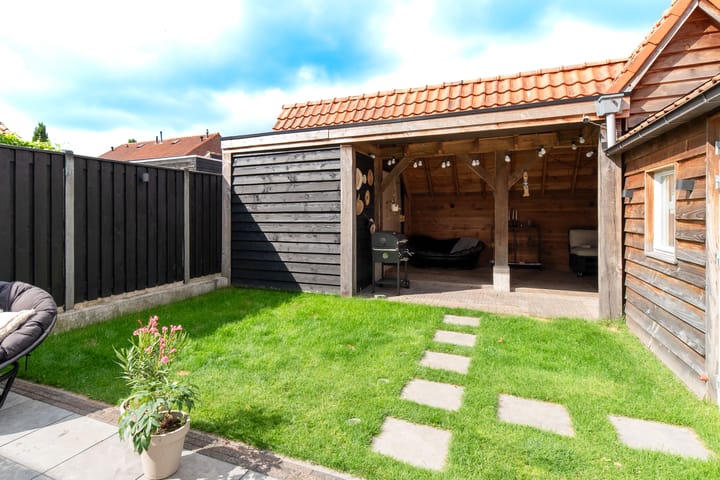 Photo 48 of Prins Mauritsstraat 4