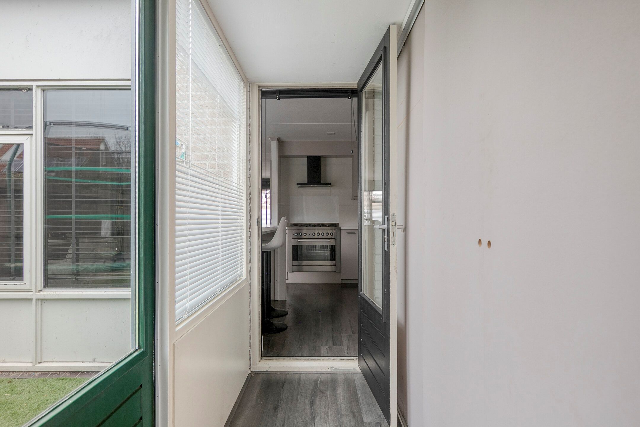 Photo 12 of Schokker 42