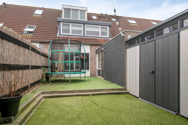 Foto 32 van Schokker 42