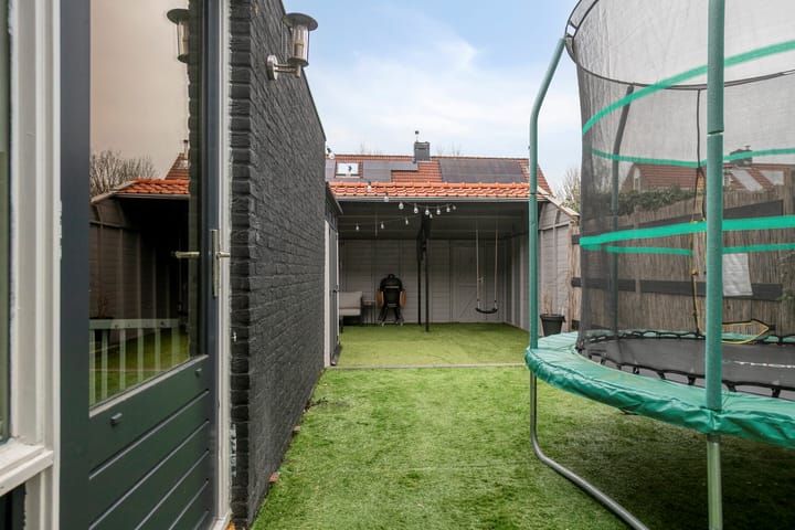 Foto 30 van Schokker 42