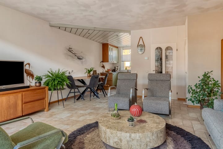 Foto 6 van Essenlaan 1