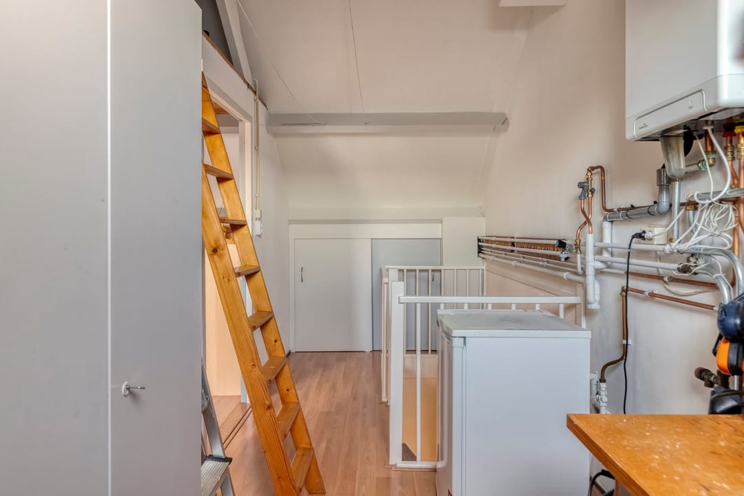 Photo 22 of Essenlaan 1