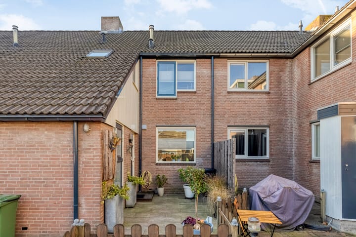 Foto 27 van Essenlaan 1