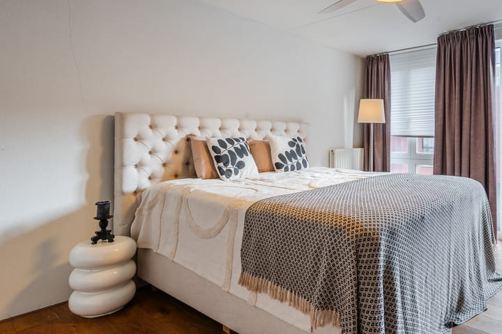 Foto 25 van Raadhuishof 25