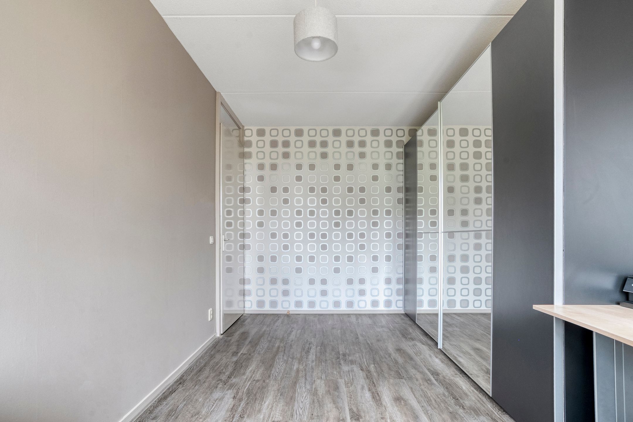 Foto 21 van Weegbree 17