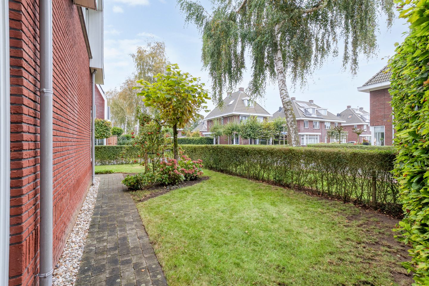 Foto 34 van Weegbree 17