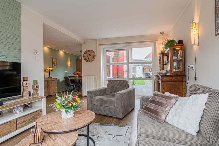 Foto 14 van Trompstraat 20