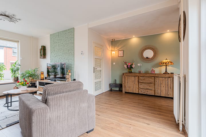 Foto 15 van Trompstraat 20