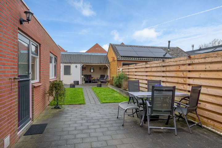 Foto 34 van Trompstraat 20