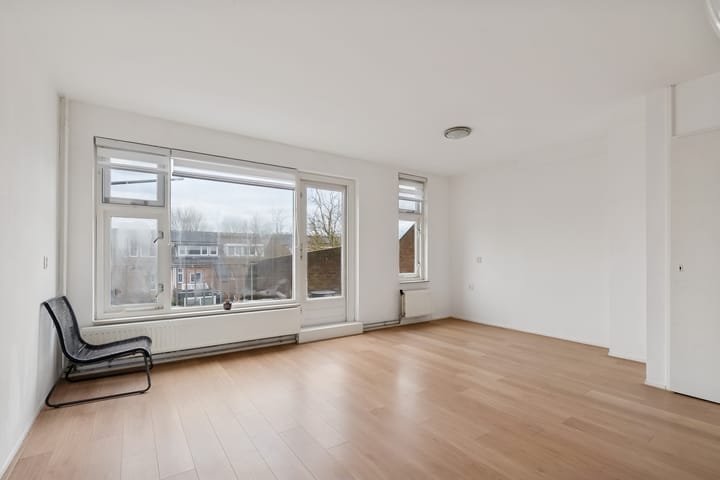 Foto 8 van Haarlemplein 42