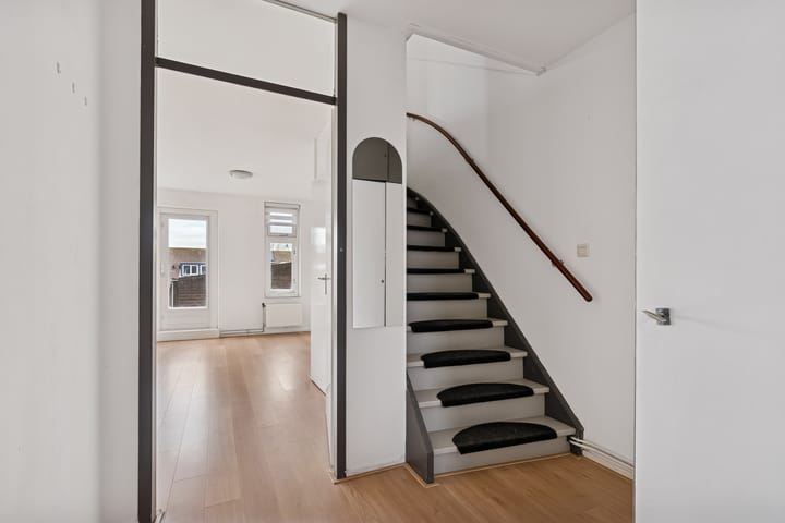 Foto 19 van Haarlemplein 42