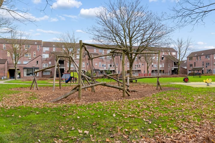 Foto 30 van Haarlemplein 42