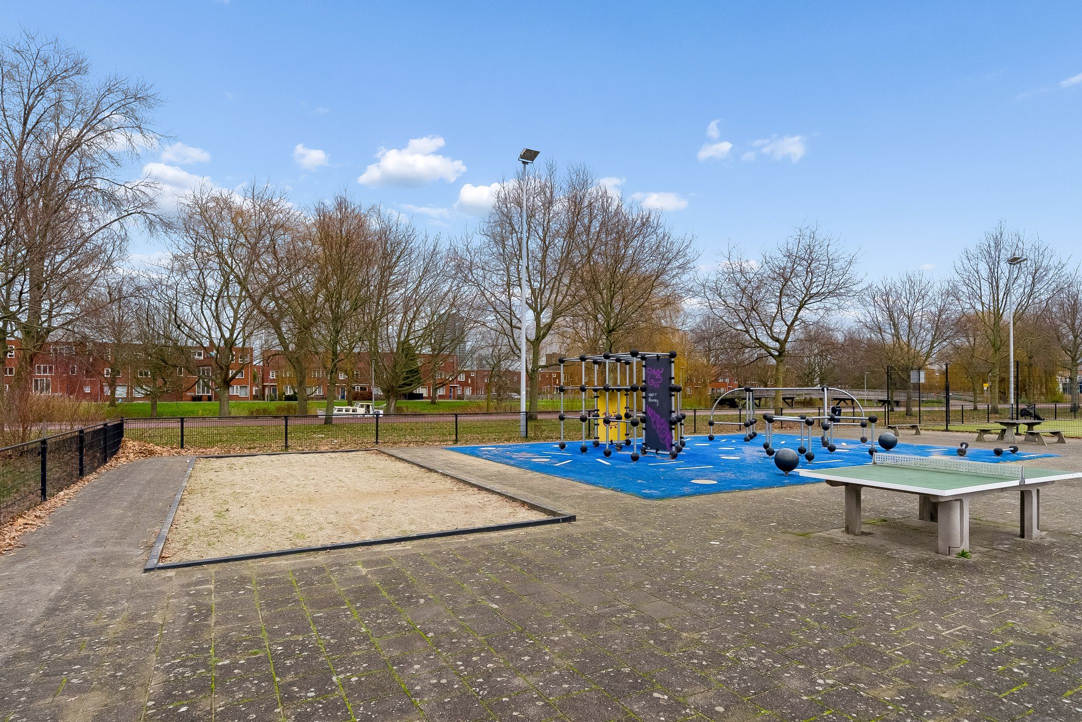 Foto 36 van Haarlemplein 42