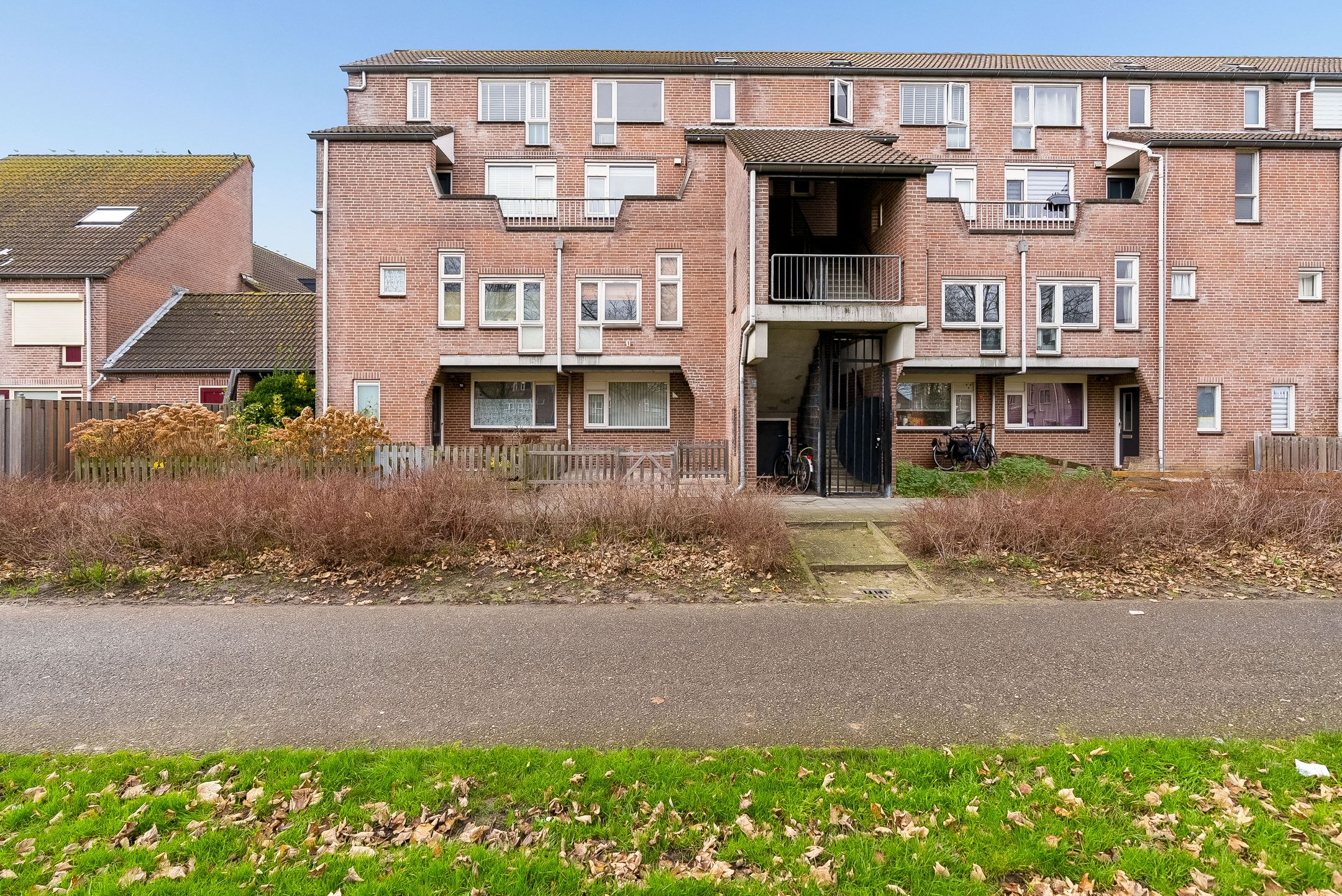 Foto 39 van Haarlemplein 42