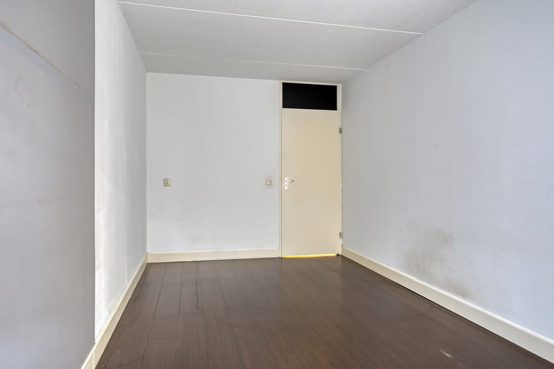 Photo 13 of Wilhelminastraat 205