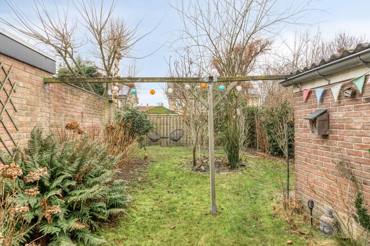 Foto 32 van Amaryllisstraat 4