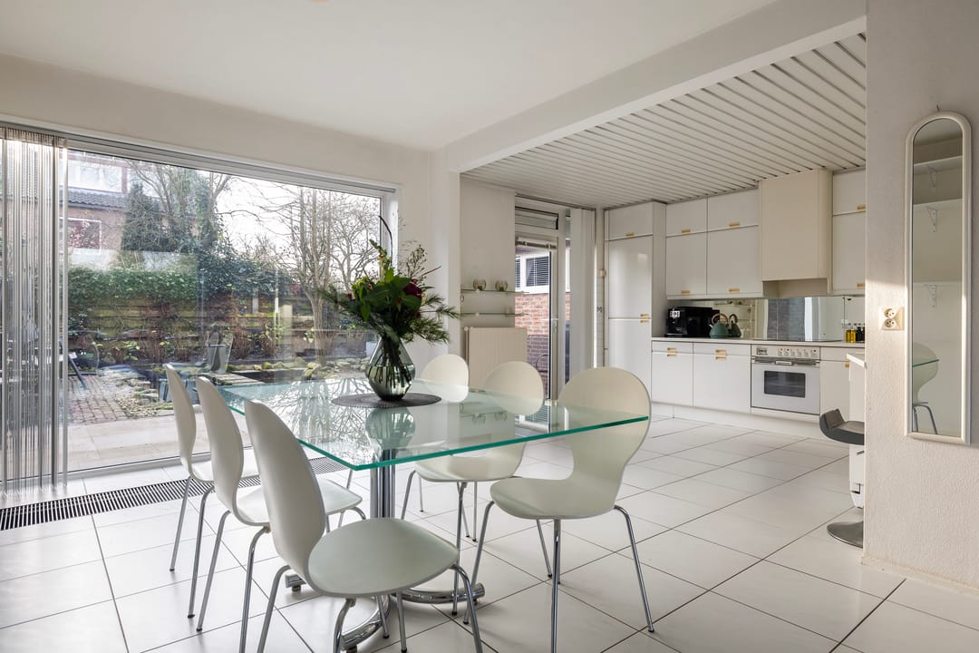 Photo 11 of Goedroenstraat 1