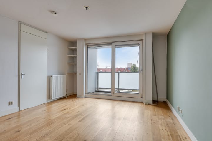 Foto 2 van Veldhovenring 64-07