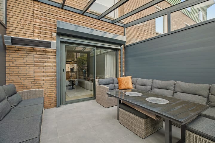 Foto 32 van Turnhoutplantsoen 186