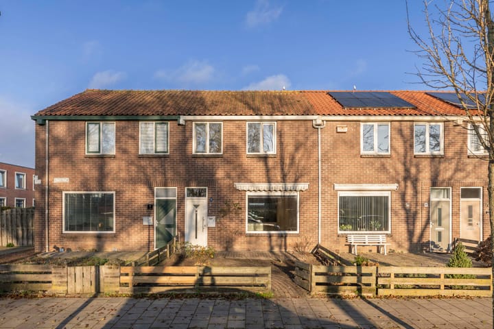 Photo 3 of Maasstraat 3