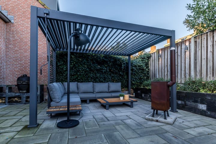 Photo 38 of Streekstraat 8