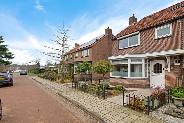 Foto 2 van Parallelweg 5