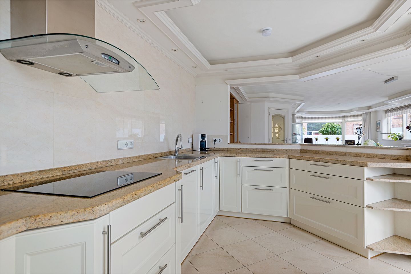 Foto 14 van Parallelweg 5