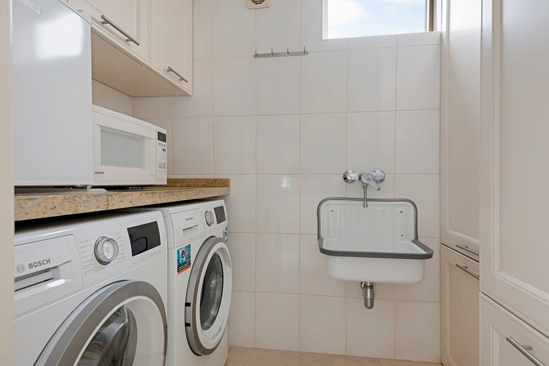 Foto 16 van Parallelweg 5