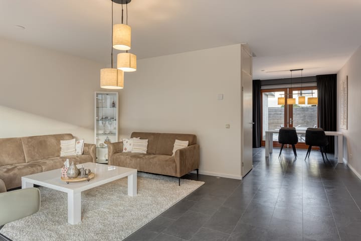 Foto 6 van J.W. Pienemanstraat 12