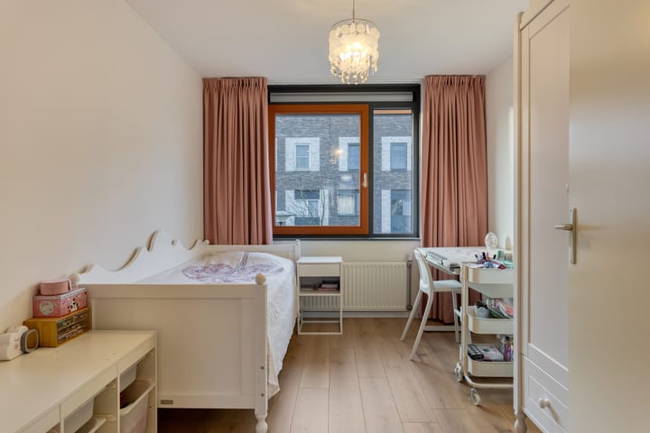 Foto 16 van J.W. Pienemanstraat 12