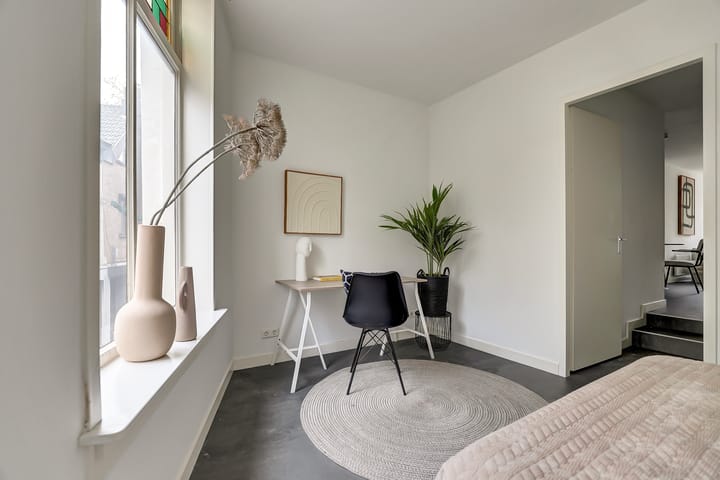 Photo 15 of Sint Anthoniestraat 15-A