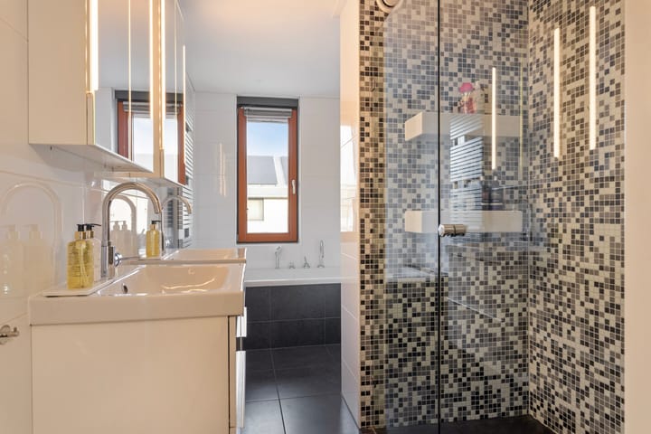 Foto 22 van J.W. Pienemanstraat 12