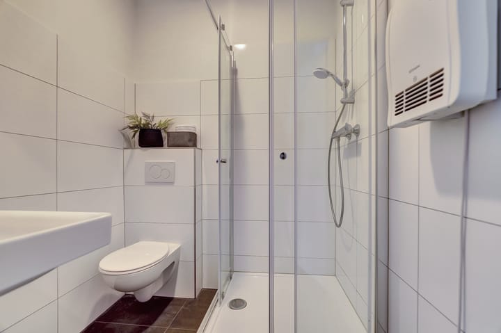 Photo 17 of Sint Anthoniestraat 15-A