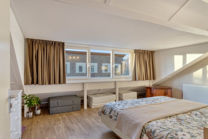 Foto 26 van J.W. Pienemanstraat 12