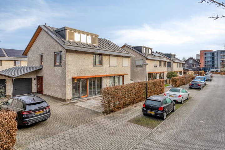 Foto 42 van J.W. Pienemanstraat 12