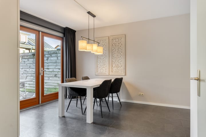 Foto 9 van J.W. Pienemanstraat 12