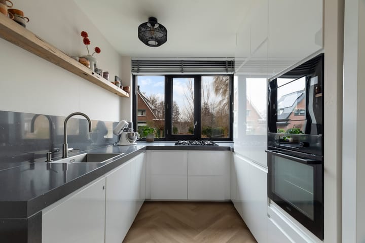 Photo 3 of Kerkweg 27-B