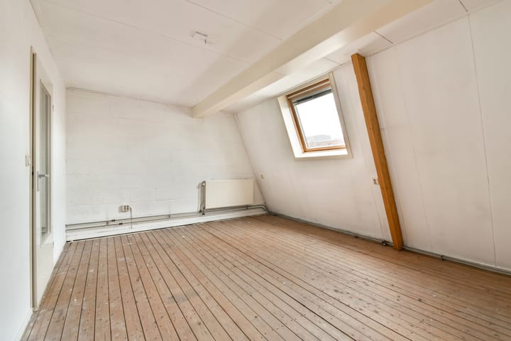 Foto 16 van Lange Breestraat 15