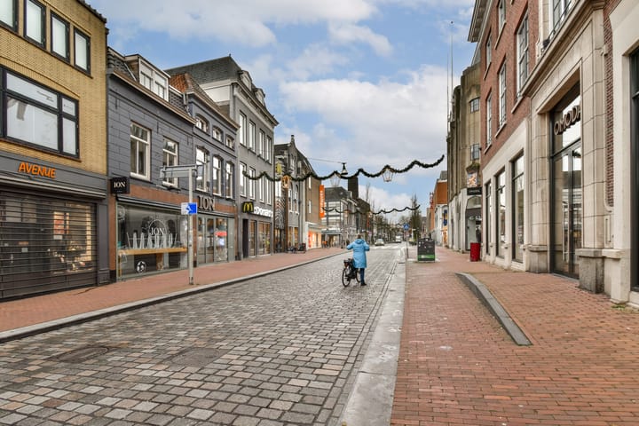 Foto 19 van Lange Breestraat 15