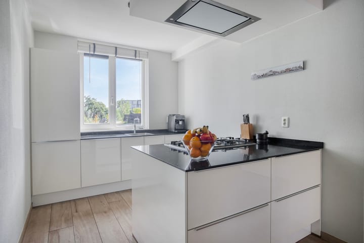 Foto 10 van Jan van Amstelstraat 53