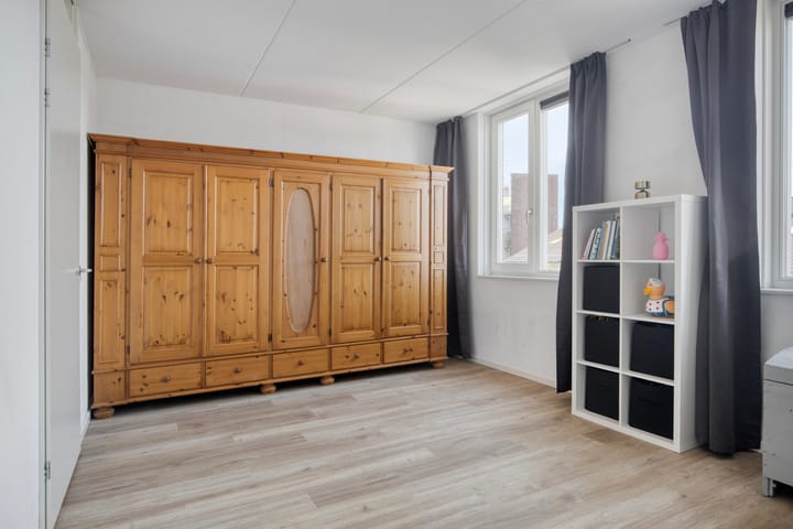 Foto 27 van Jan van Amstelstraat 53