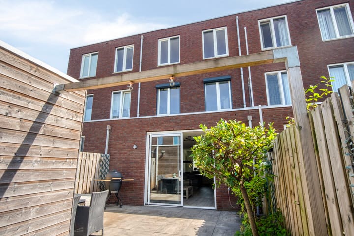 Foto 32 van Jan van Amstelstraat 53