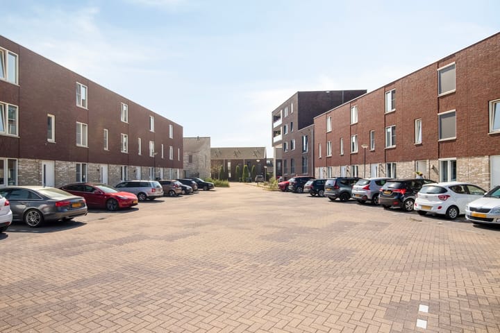 Foto 37 van Jan van Amstelstraat 53