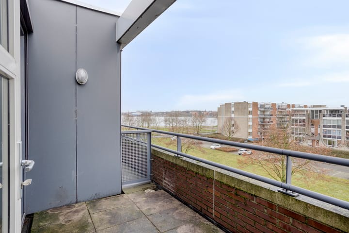 Foto 8 van Spieringstraat 34