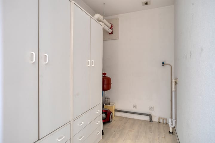 Foto 14 van Spieringstraat 34