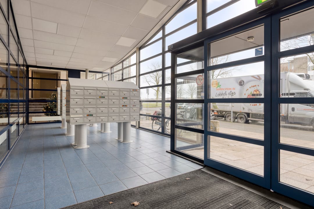 Foto 16 van Spieringstraat 34