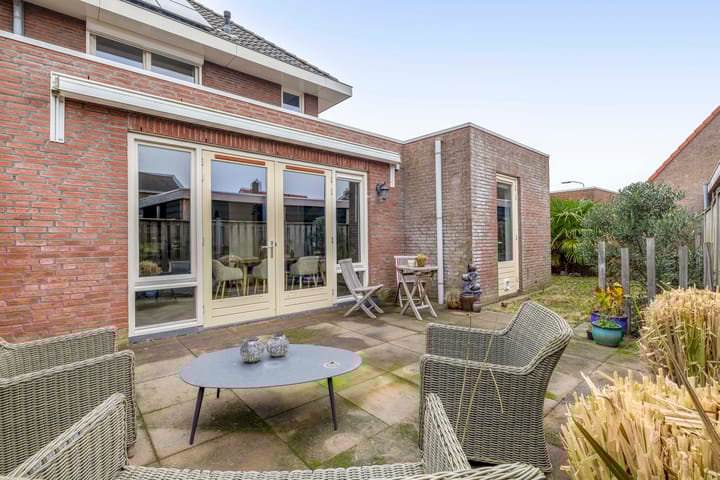 Foto 38 van Willem-Alexanderstraat 40