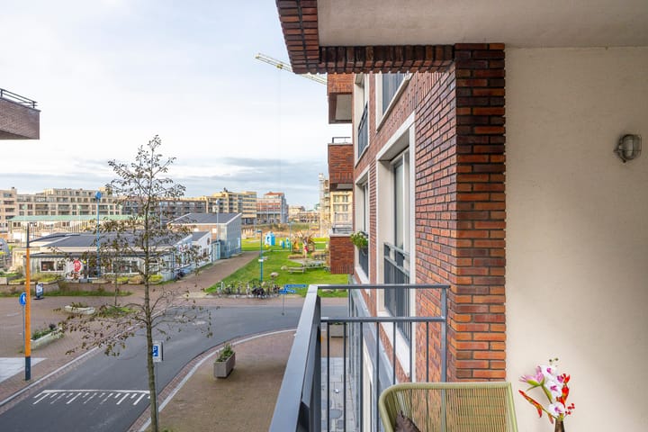 Photo 26 of San Marinostraat 71