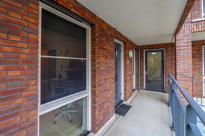 Photo 38 of San Marinostraat 71