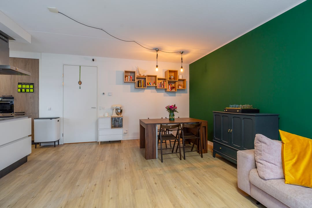 Foto 17 van San Marinostraat 71